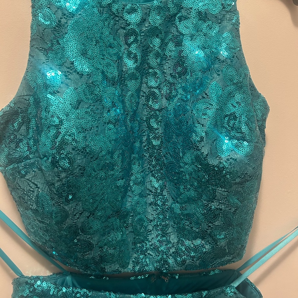 2 piece  Teal Prom dress size 3